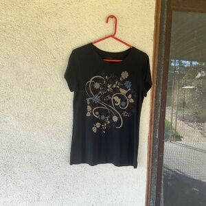 2 T-SHIRTS,SONOMA and TEK GEAR